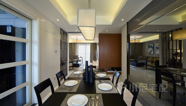 130㎡/三室兩廳兩衛(wèi)/現(xiàn)代